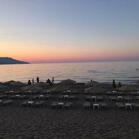 Hôtel Aquamar Beach à Kournás Extérieur photo