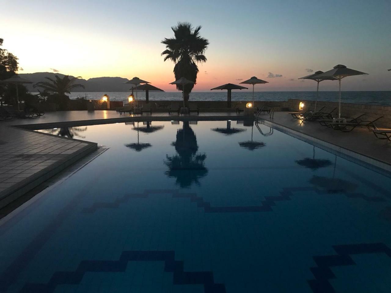 Hôtel Aquamar Beach à Kournás Extérieur photo
