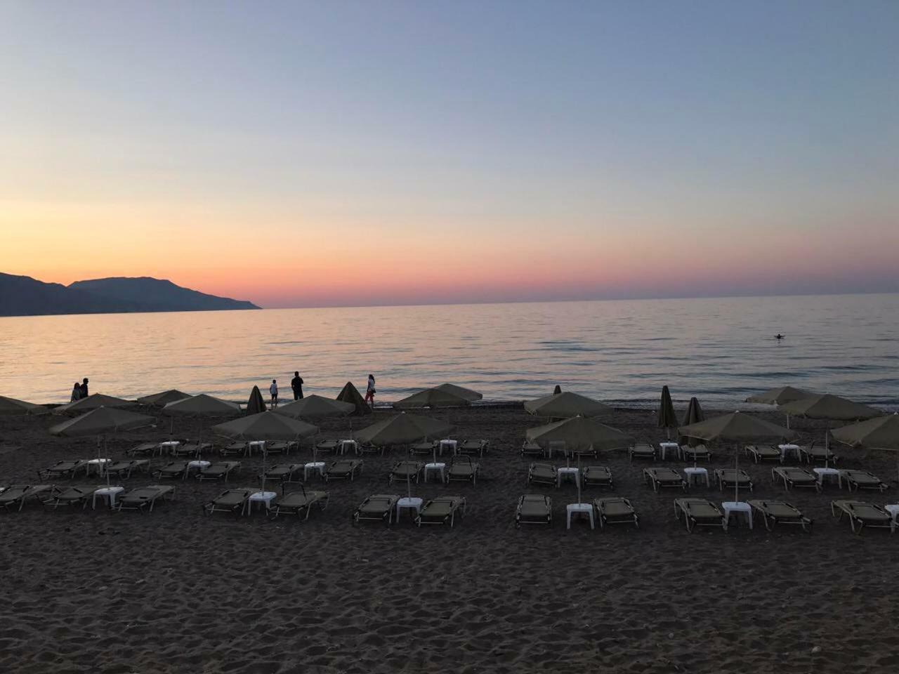 Hôtel Aquamar Beach à Kournás Extérieur photo